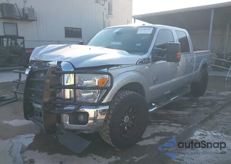 2015 Ford F250 Lariat из США, поврежденный, VIN 1FT7W2BT9FEC51658
